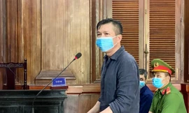 Cựu CSGT Công an tỉnh Đồng Nai - bị cáo Nguyễn Cảnh Chân tại phiên tòa.