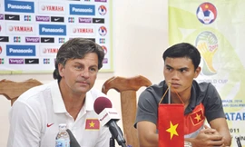 Cả HLV Goetz lẫn Tài Em đều tin vào một kết quả tích cực tối nay ảnh VSI