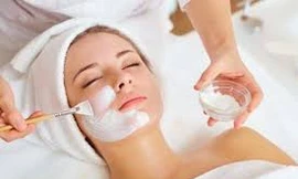 Mặt nạ tự làm tại gia từ các loại quả nhiệt đới, rất hợp với thời tiết nắng nóng