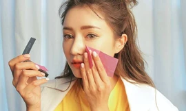 Quá ngán làn da bóng nhờn, dễ lên mụn? Lưu ngay bí kíp sống chung với da dầu!