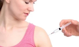 Giật mình - Tiêm thuốc tránh thai