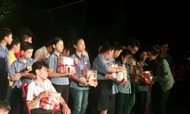 VWS dành 300 triệu đồng cho người nghèo ăn Tết