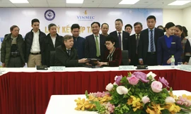 Từ năm 2018-2020, Bệnh viện Phụ sản Trung ương và Bệnh viện Đa khoa Quốc tế Vinmec Hạ Long sẽ hợp tác khám, điều trị và cập nhật các phương pháp chuẩn đoán tiến tiến nhất trong lĩnh vực sản phụ khoa