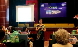 Vinamilk tiếp tục chăm sóc người cao tuổi phía Bắc 