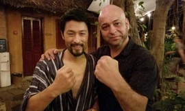 Clip cuộc trò chuyện giữa Johnny Trí Nguyễn và võ sư Flores