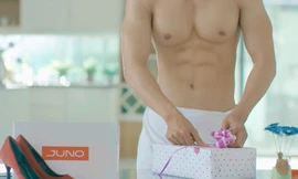 Soái ca tiếp tục tung hoành trong chiến dịch khuyến mãi nhân dịp Quốc tế Phụ nữ của Juno