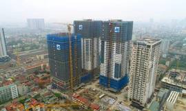 Ba trong bốn tòa căn hộ tại TNR GoldSeason đã cất nóc