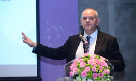 Dưỡng chất không thể bỏ qua giúp con phát triển trí não từ trong bụng mẹ