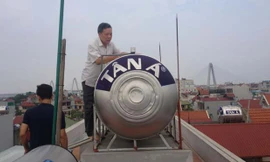 Kiểm tra vị trí lắp đặt bồn nước mùa mưa bão 2015