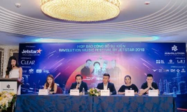 Khung cảnh buổi họp báo Ravolution Music Festival by Jetstar 2018