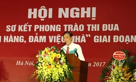 Lao động nữ Agribank: “Giỏi việc ngân hàng, đảm việc nhà” 