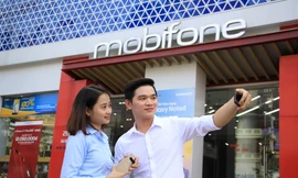 MobiFone tung Galaxy Note 8 với giá tiết kiệm tới 15 triệu đồng