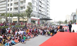 Trẻ em và cư dân được hướng dẫn kỹ năng thoát hiểm khi xảy ra hoả hoạn 