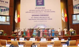 Chương trình nghệ thuật chào mừng Lễ khai mạc Hội nghị Thường niên lần thứ 26 Diễn đàn Nghị viện châu Á-Thái Bình Dương (APPF-26). (Ảnh: Trọng Đức/TTXVN)