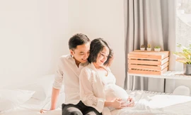 Hot girl Tú Vi đã sinh 'bé Cún' đầu lòng cho Văn Anh