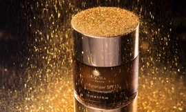 Vàng nano 24k của Deaura thẩm thấu sâu, nuôi tế bào từ bên trong