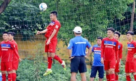 HLV Park Hang-seo lo vá hàng thủ U23 Việt Nam