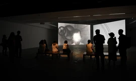 Video art của Hiraki Sawa: Lời gọi mời khó cưỡng từ cõi siêu thực