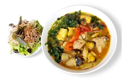 Ấm lòng tô bún tuổi thơ giữa ngày Sài Gòn đổi gió