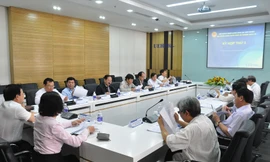 Hội đồng giáo sư ngành kinh tế năm 2016