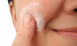 Mụn trứng cá bọc khiến người bệnh mất tự tin