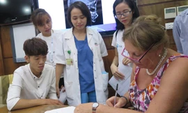 BV Hồng Ngọc phối hợp phẫu thuật dị tật miễn phí cho trẻ em