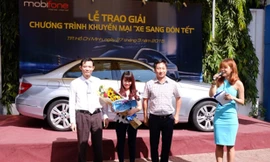 MobiFone trao thưởng 'Xe sang đón Tết'