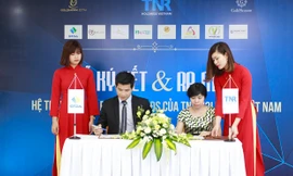 STDA đại diện Hệ thống Đại lý phân phối ký kết cùng TNR Holdings Việt Nam.