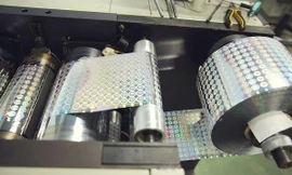 Hiện nay có rất nhiều loại tem chống giả trên thị trường (Ảnh: temchonggiasms.net)