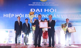 CENLAND – những giải thưởng danh giá trong hơn một thập kỷ chinh phục 