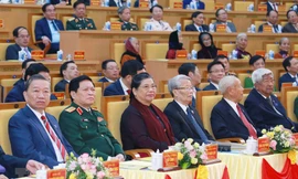 Lãnh đạo Đảng, Nhà nước, Quốc hội dự Đại hội Đảng bộ tỉnh Hưng Yên, ngày 25/10 Ảnh: TTXVN