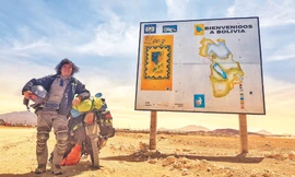 Chuẩn bị nhập cảnh vào Bolivia Ảnh: NVCC