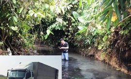 Xe đổ trộm chất thải nguy hại là dầu thải (ảnh nhỏ) vào khu vực đầu nguồn nước sông Đà vừa qua