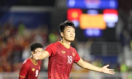 Thành Chung không những là chốt chặn vững chắc ở hàng thủ mà anh còn đóng góp những bàn thắng rất quan trọng cho U22 Việt Nam ảnh: HỮU PHẠM 