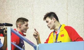Sun Yang chặn đường Scott “dằn mặt”