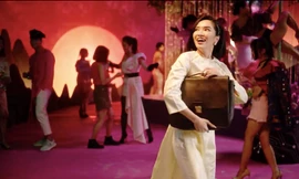 Bích Phương trong “Đi đu đưa đi” 