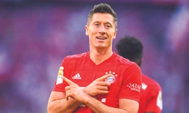 Lewandowski đe dọa vị thế của Messi - Ronaldo