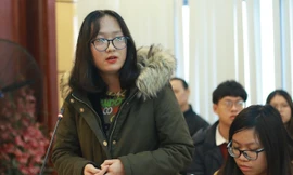 Học sinh trường THPT chuyên Hà Nội - Amsterdam góp ý dự án Luật Giáo dục sửa đổi Ảnh: Thanh Hùng 