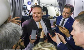 Ngoại trưởng Mỹ Mike Pompeo phát biểu với báo giới khi lên đường công du Trung Đông ngày 7/1/2019 Ảnh: AFP/TTXVN 