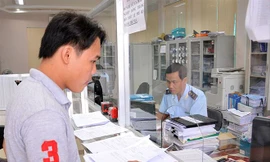 Người nộp thuế có quyền khiếu nại và khởi kiện theo quy định pháp luật nếu không thống nhất quan điểm xử lý của cơ quan thuế