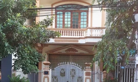 Ngôi nhà 69 Nguyễn Huệ, TP Đông Hà, vốn là của gia đình ông Phan Chí Lộc, đã thay chủ sở hữu từ lâu ảnh: PXD