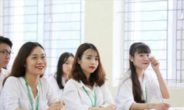 Bộ GD&ĐT đề xuất chưa tăng học phí năm học 2021- 2022 Ảnh: Nghiêm Huê