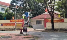 Trụ sở phường An Khánh đang đóng trên đất phường bạn