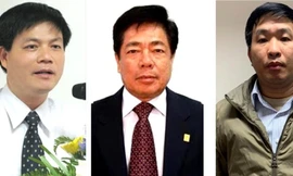 Bộ “tam”cựu lãnh đạo Vinashin , từ trái sang là các ông Nguyễn Ngọc Sự, Trương Thanh Tuyến và Phạm Thanh Sơn Ảnh: CA 