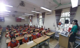 Thiết bị dạy học tối thiểu không thể thiếu trong dạy và học Ảnh: Nguyễn Đại