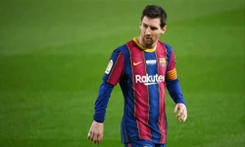Messi cân bằng kỷ lục ghi bàn cho một đội bóng của Pele với 643 bàn  