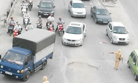 Lùi thời điểm xử phạt xe không chính chủ