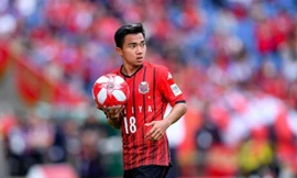 'Messi Thái' thấy gì khi đá cho đội bóng số 1 Nhật Bản