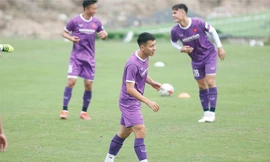 Hùng Dũng và Tiến Linh hội quân, tuyển Việt Nam lắp ghép đội hình đấu Afghanistan 