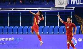 Người hùng U23 Việt Nam tiết lộ học cách đá phạt từ đàn anh Quang Hải